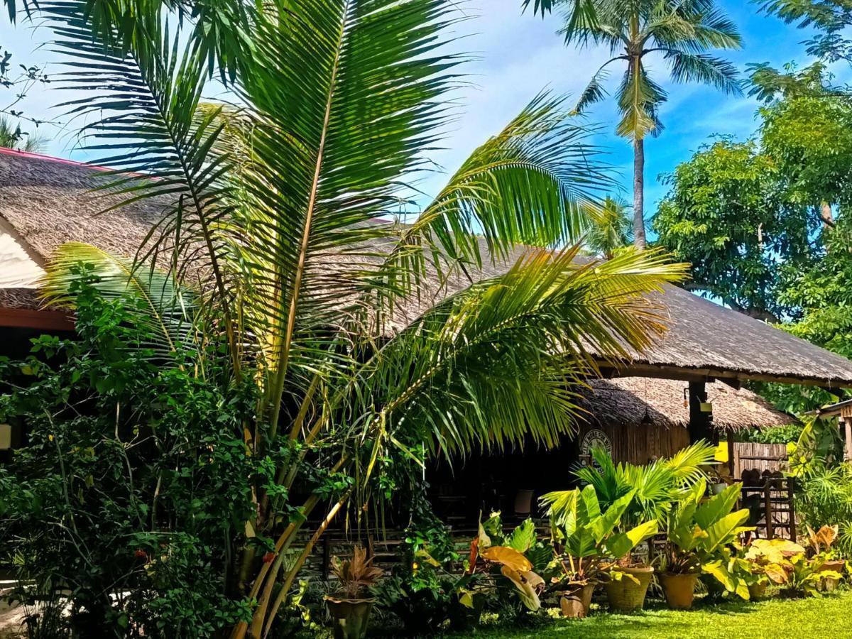 Archery-Asia Nipa Huts Moalboal Exterior foto