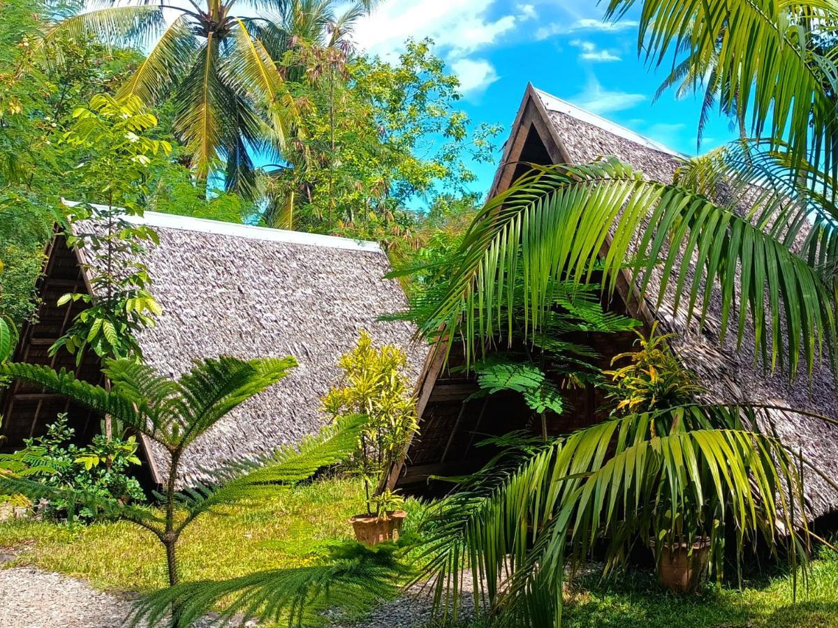 Hotel Archery-Asia Nipa Huts Moalboal Exterior foto