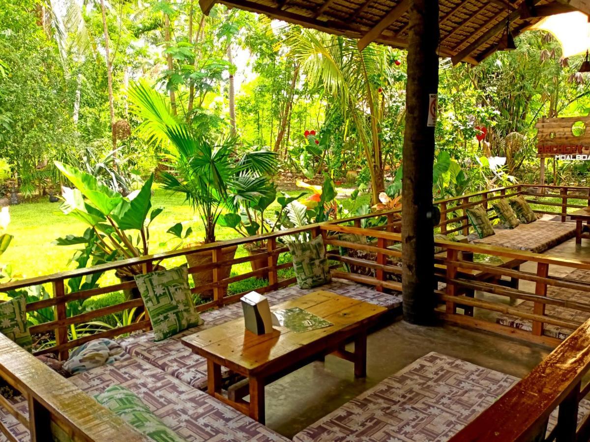Archery-Asia Nipa Huts Moalboal Exterior foto