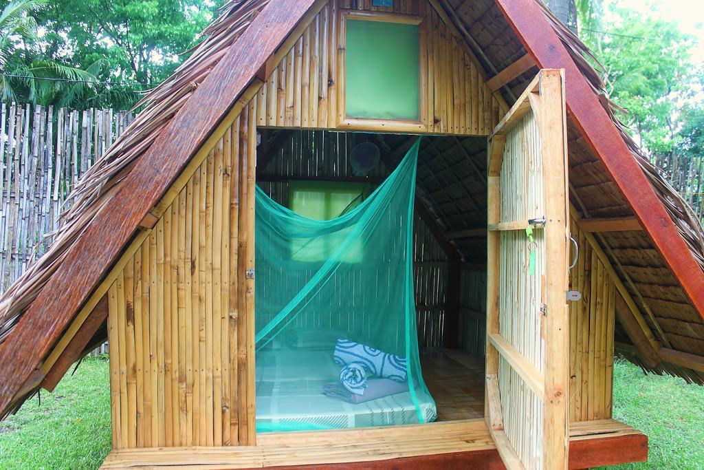 Archery-Asia Nipa Huts Moalboal Exterior foto